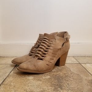 💫2 for 20💫 Qupid - Ankle Booties